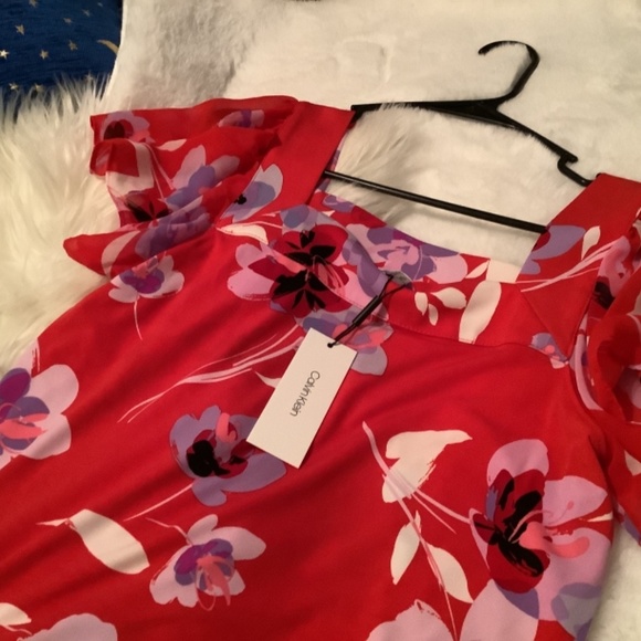 Calvin Klein Floral Blouse - Picture 5 of 5